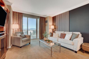 LUXE 702 MGM Signature with Balcony